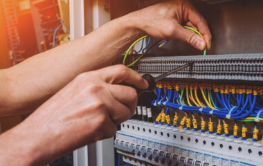 Для того, чтобы удовлетворить запросы клиентов и тенденции развития рынка.