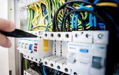 Для того, чтобы удовлетворить запросы клиентов и тенденции развития рынка.